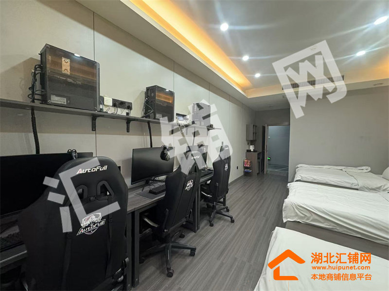 上海路金座临街1055平精装修电竞酒店对外转