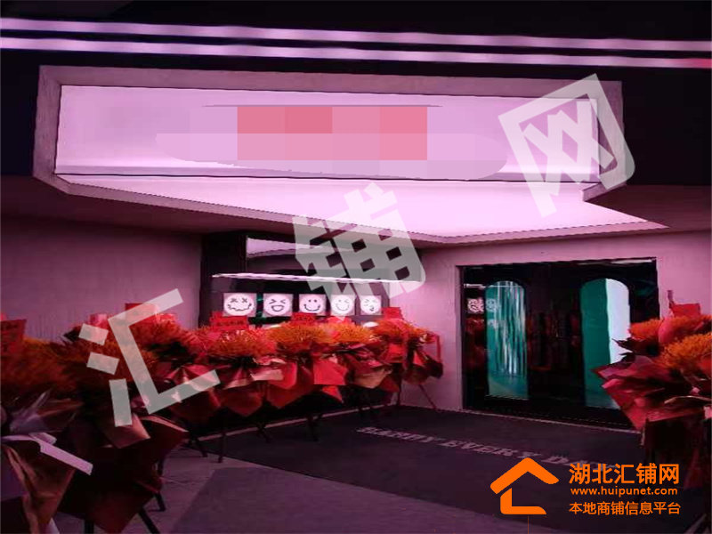 上海路大美盛城400㎡精裝酒館對(duì)外轉(zhuǎn)讓！