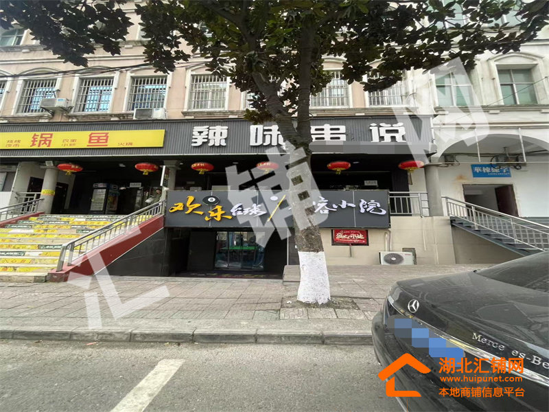 六里坪神龍大道旁190㎡空鋪招租！