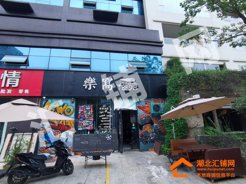 京東路和昌三期臨街57㎡精裝酒館轉(zhuǎn)讓