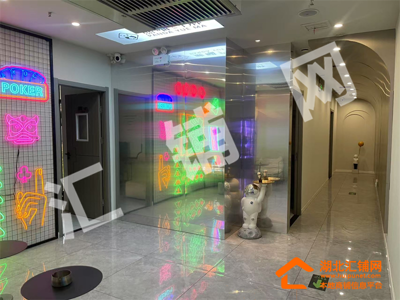 張灣區(qū)陽(yáng)光棲谷臨街四樓360㎡精裝棋牌室轉(zhuǎn)讓