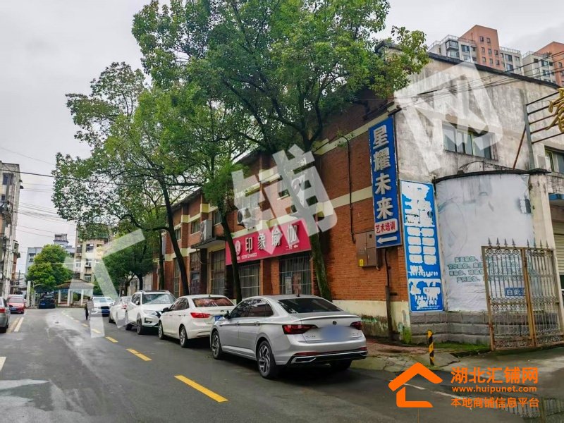 六堰二二廠臨街420㎡商鋪對外出租