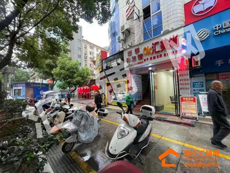 白浪祥安购物广场临街80㎡美发美甲店整体转