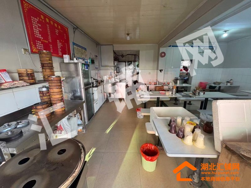 红卫转盘临街30㎡精装餐饮店转让